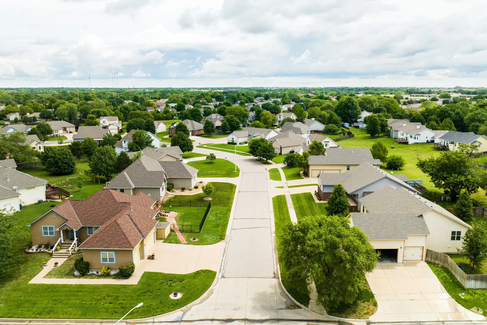 Chisholm Creek Wichita resident receiving vitamin booster shot at Elevate Wellness